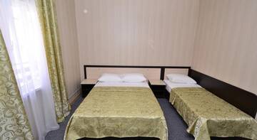 Фото номера  Стандартный трехместный номер Гостевой дом Mishel г. Витязево 4