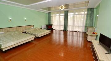 Фото номера Семейный номер Гостиница Guest house Kaktus г. Витязево 4
