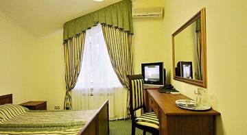 Фото номера Номер &quot;Стандарт&quot; Гостиница Green Plaza Hotel г. Витязево 34