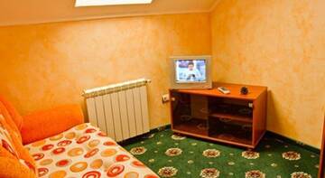 Фото номера Одноместный номер с общим душем и туалетом Гостевой дом Diamond club haus г. Витязево 2